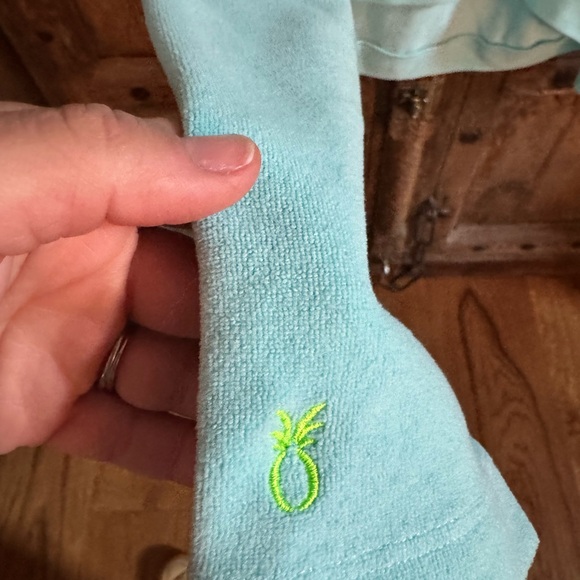 Ice blue vello fleece pullover- size s - Picture 2 of 4